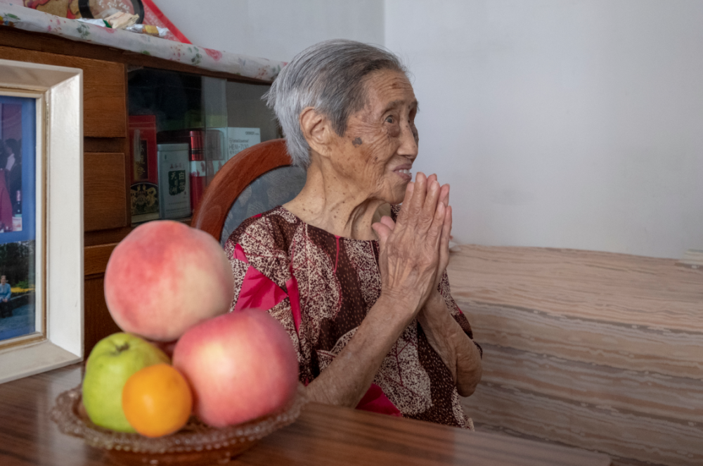 虞根妹:102岁老人,生活规律饮食清淡