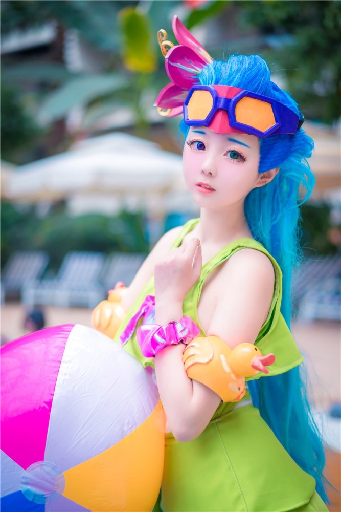 海边派对星灵·佐伊cosplay 调皮小姑娘也长大了