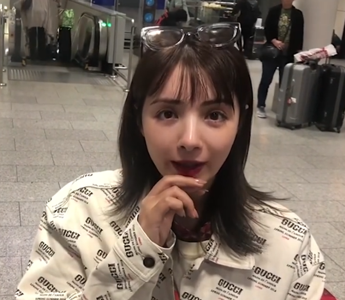 异域美的麦迪娜不化妆也好看当她洗脸后靠近镜头不羡慕了