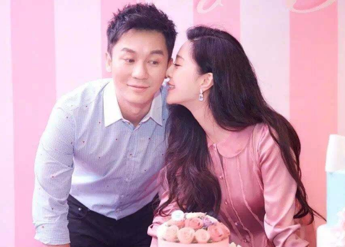 李晨新恋情曝光?曝新女友系新加坡富豪千金,范冰冰成
