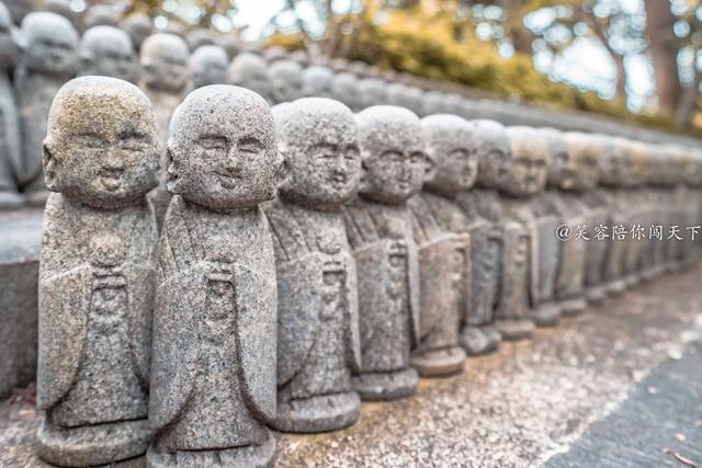 托腮说好难?日本的这些石像刷新你的认识