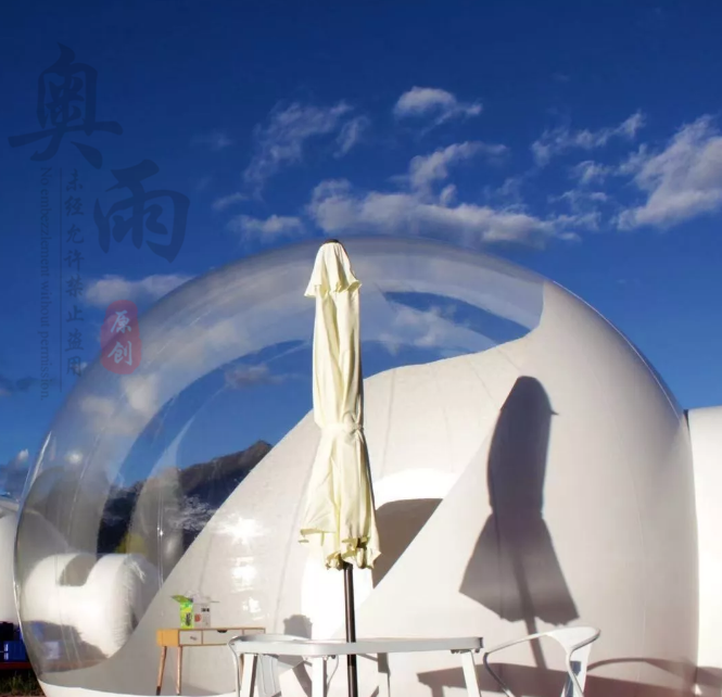 西藏巴松措星空泡泡屋