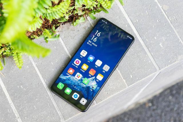 opporeno2屏幕综合测试色彩对比结果眼前一亮