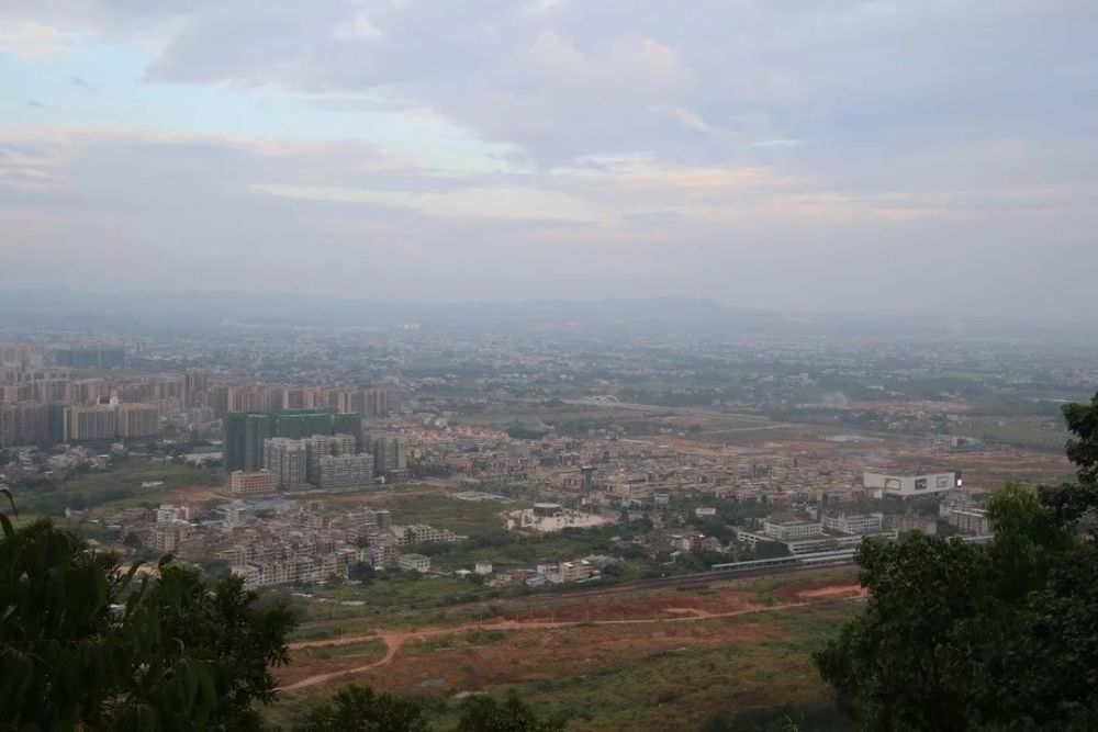 盼仙人指路,请登神光山——