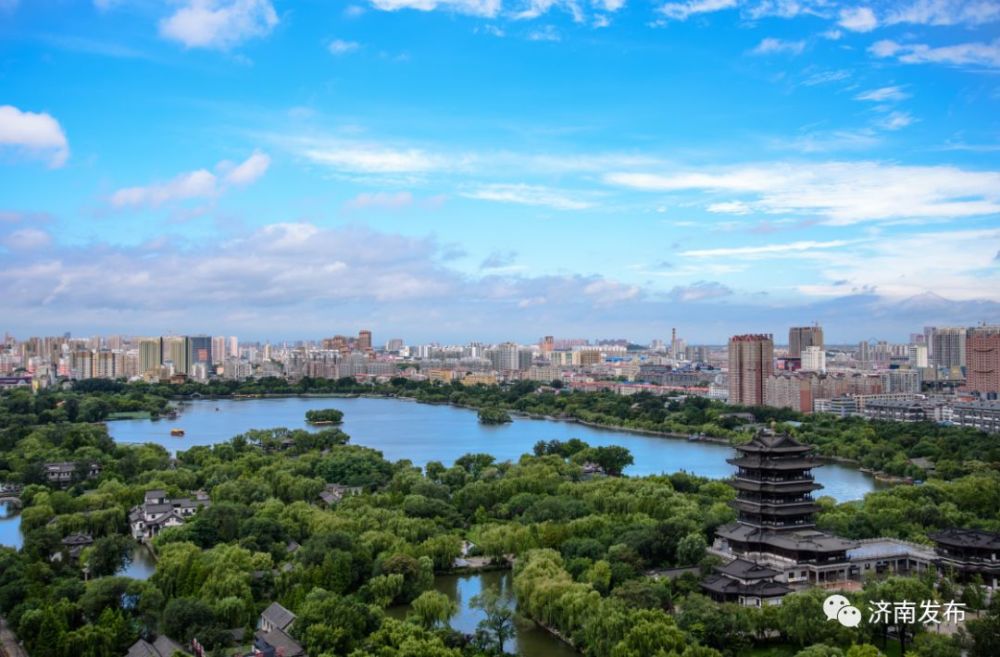 2019年我国经济总量居_我国经济gdp总量图(3)