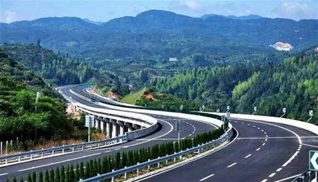 利川市和恩施市gdp谁高_利川市 地理百科 查字典地理网(3)