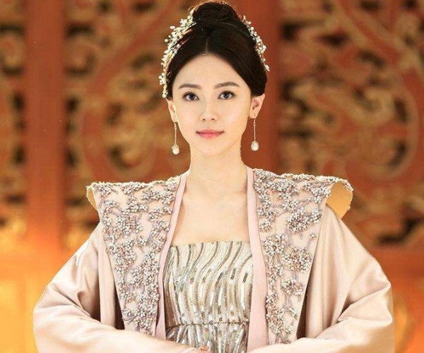 《三生三世十里桃花》中"不讨喜"的角色,素锦玄女,你还知道谁