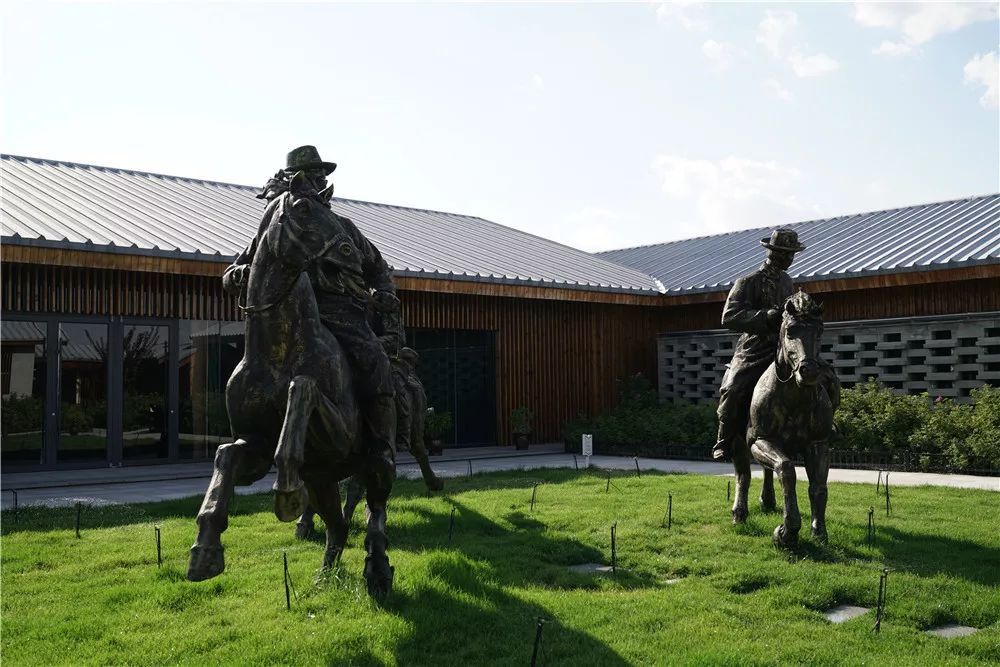 纪念馆,滴哨沟战场纪念园,马良诚顾寿山烈士纪念陵园等红色旅游目的地