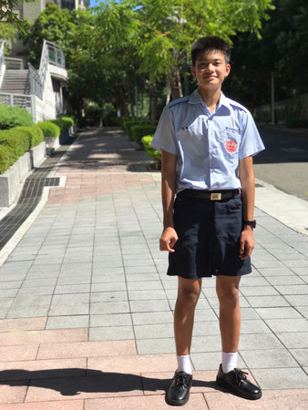 刘子铨拍《妈妈的遥控器》才14岁 刘亮佐心疼:是不是