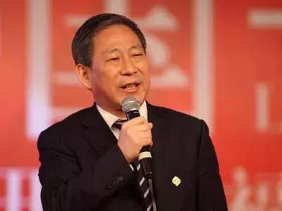 在官方名号中,2011年度最佳ceo,胡润百富优秀接班人,中国最具影响力50