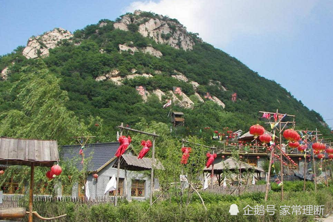 乡村爱情里的象牙山,因为赵本山火起来,又因为他被打