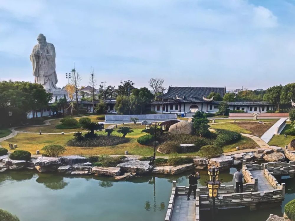 南通地总人口_南通滨江公园(3)