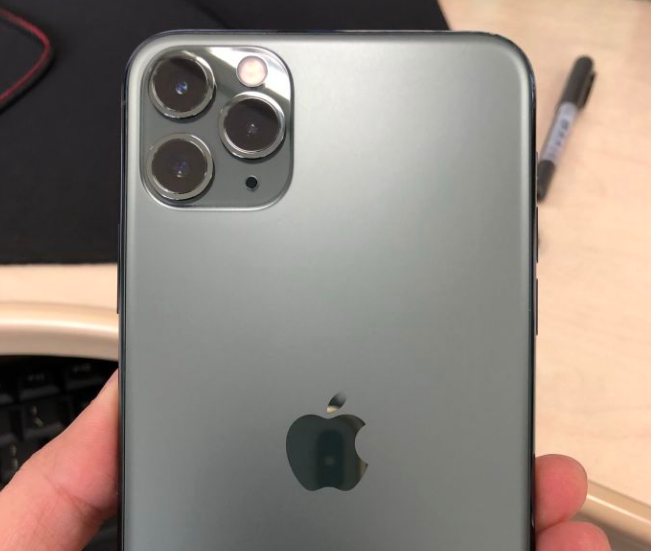 iphone11promax砍单10售价太贵所致