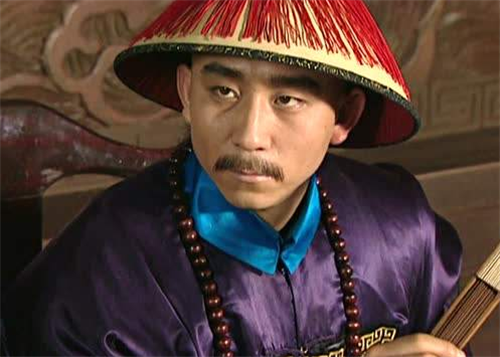 李卫32岁就当上的户部郎中,放到今天相当于什么官?说