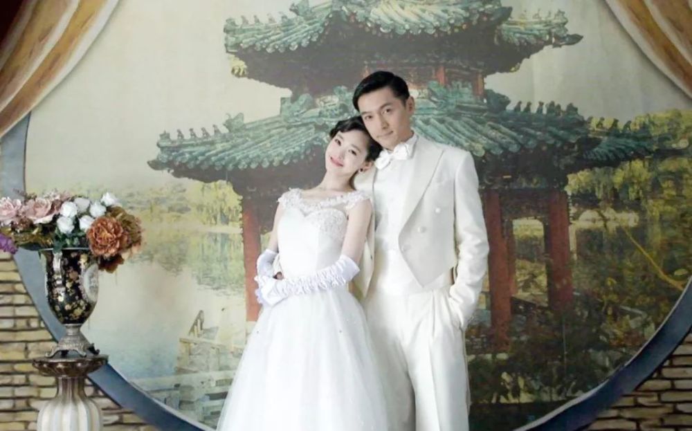 婚纱杀人_婚纱情侣头像(3)