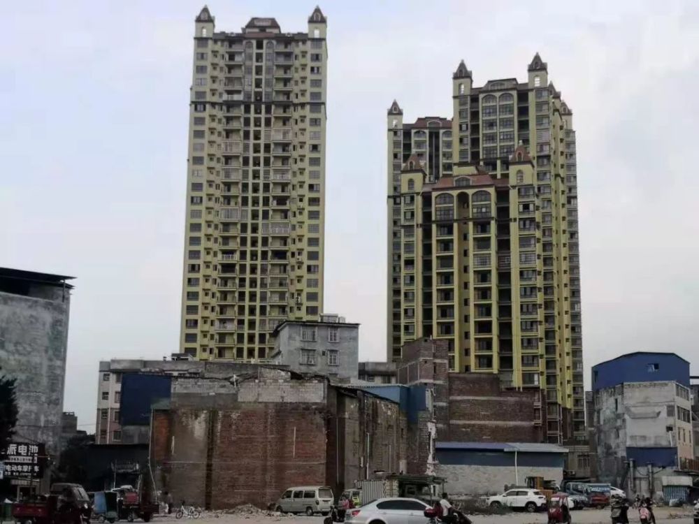 那些年贵港"著名"的烂尾楼,现在都怎么样了?