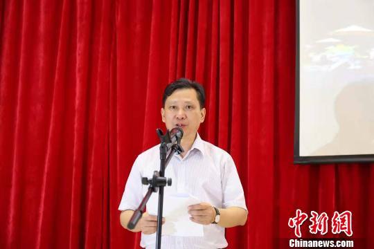 海南省侨联党组书记,主席黎才旺致辞. 张茜翼 摄