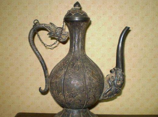 3)饮酒器具