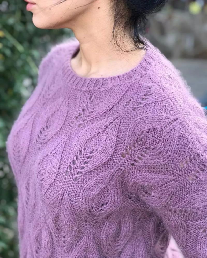 优雅女人,最爱的紫色编织毛衣,淡雅如丁香