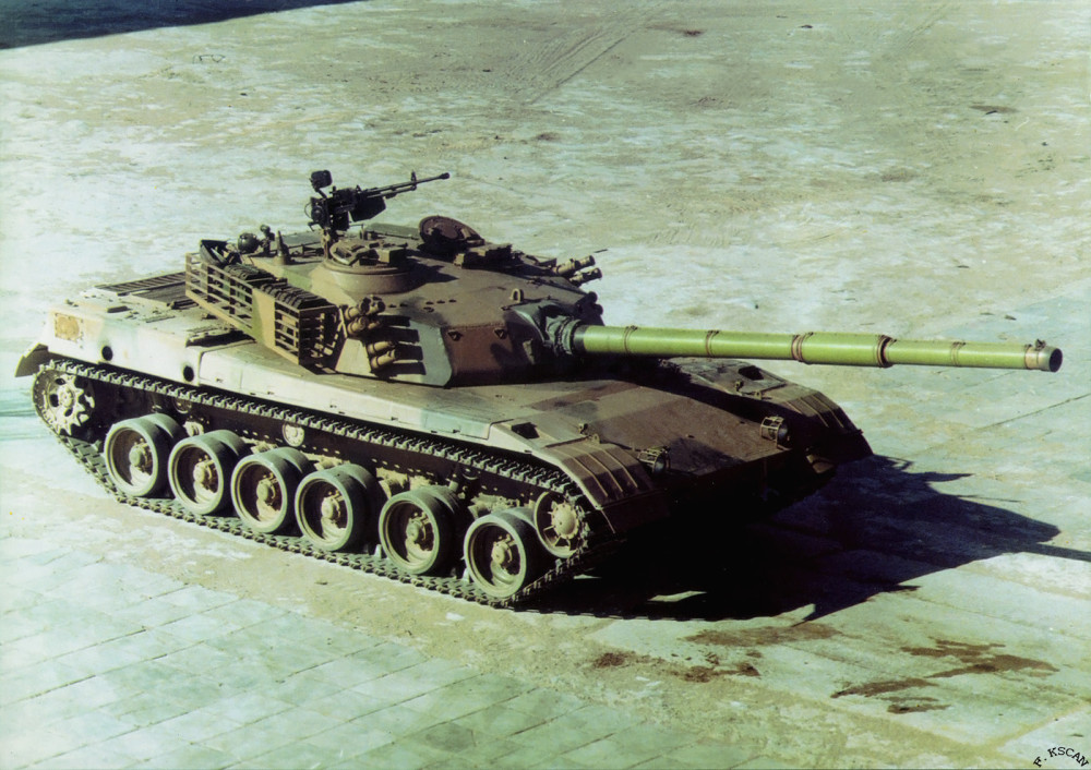 我国主战坦克有99式又有96式,说说我国的96式和96a/b式主战坦克