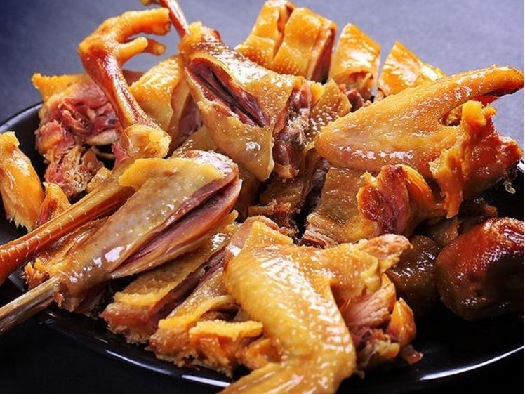 四款实体店商用的风干鸡的制作配方,值得好好珍惜!