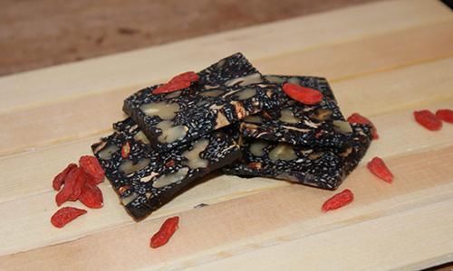 三季报业绩预降近100%，驴皮神话“故事”彻底变“事故”？