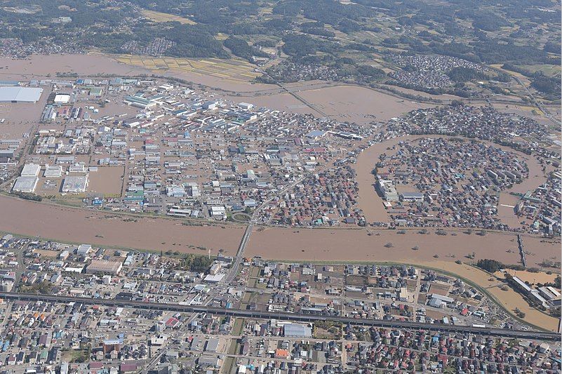 海贝斯过境后的福岛县郡山市时隔60年,强大的台风海贝斯再次沿着艾达