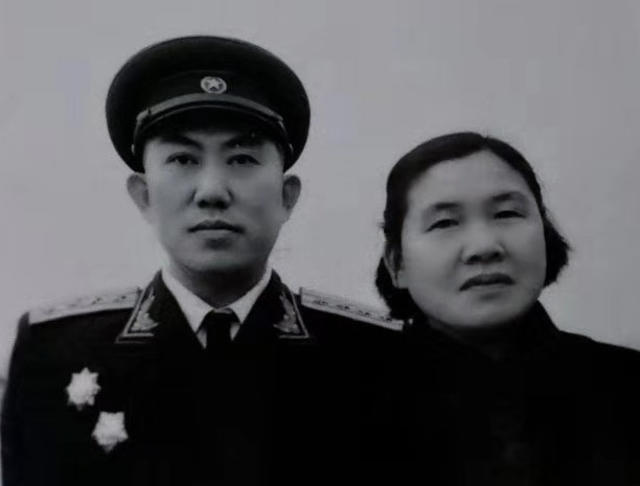 陈克秋家人供图【采访手记】缅怀过往 不忘初心在采