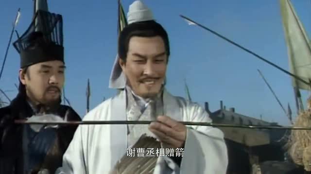 从草船借箭什么地方能看出诸葛亮神机妙算?