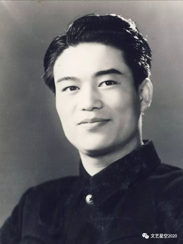 于洋,1930年生于山东黄县,电影表演艺术家.