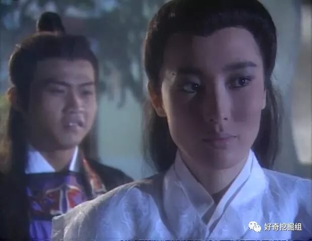 25,《莲花争霸》,1994年在国内首播,1993年上映,共25集.