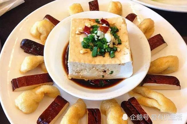 宁波宁海的特色美食"前童三宝",是宁海人念念不忘的老味道