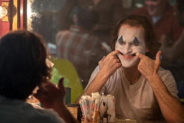 "小丑"简史:历史中joker与clown有什么异同?