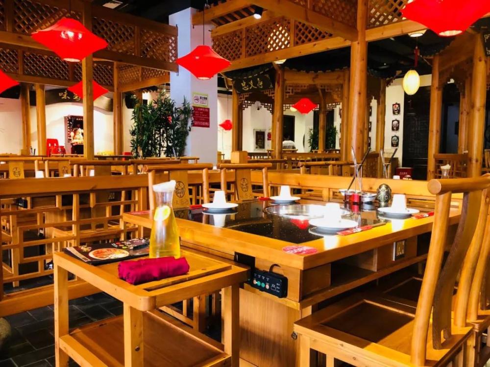 这家老火锅不一般,味源巴渝生于蓉城香入九州