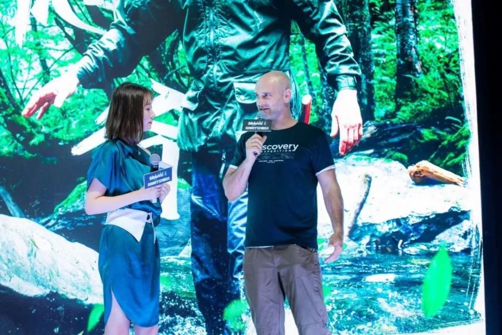 性感德爷决胜荒野!埃德斯坦福德亲临上海 分享奇幻历程