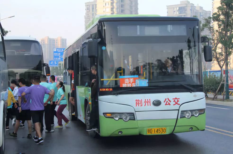 正是因为有了荆州公交