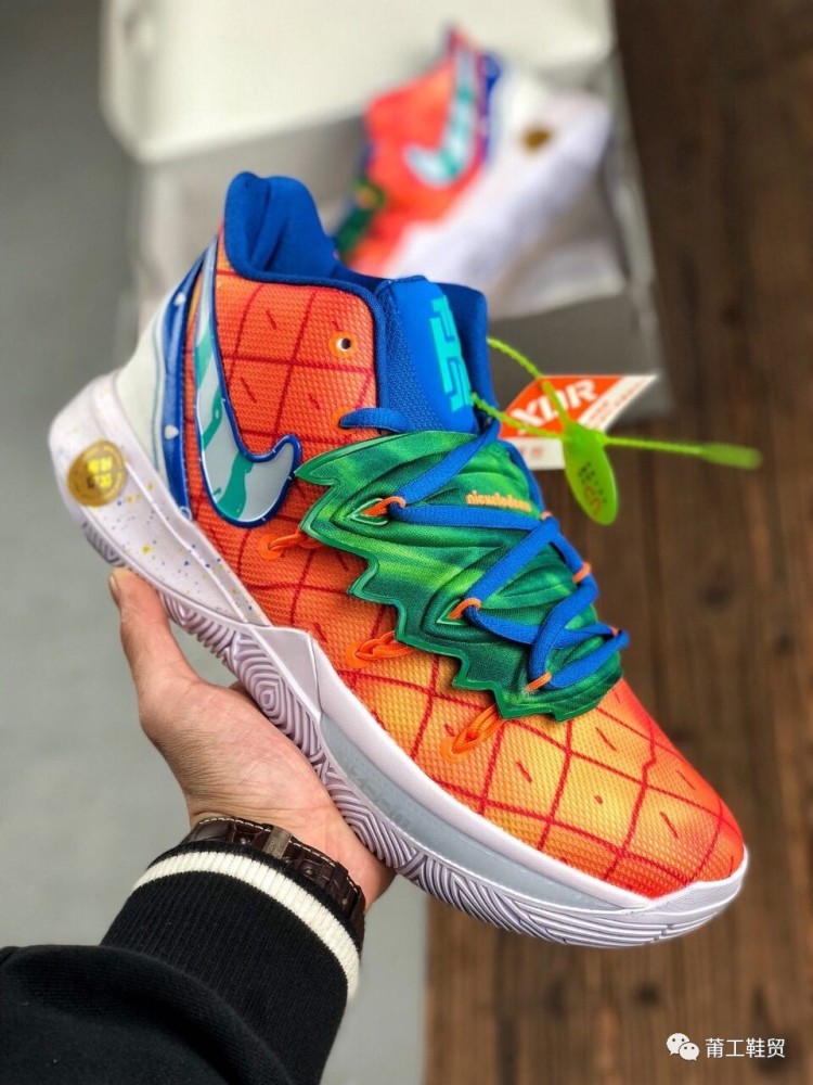 欧文5海绵宝宝联名再出新款!kyrie 5"菠萝屋"颜值给几分?