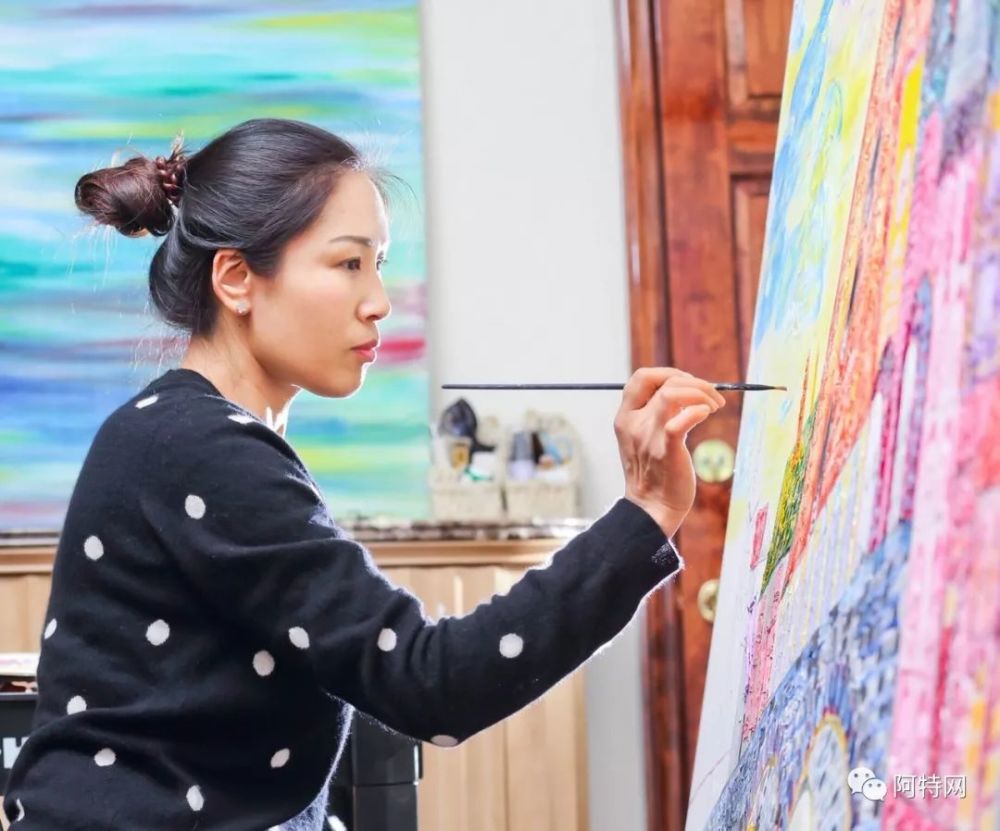 朱爱娟《中国女性艺术》代表性艺术家