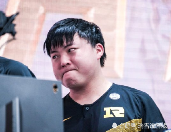 rng失利后,工作人员拍uzi照片卖惨博眼球?请尊重一下选手