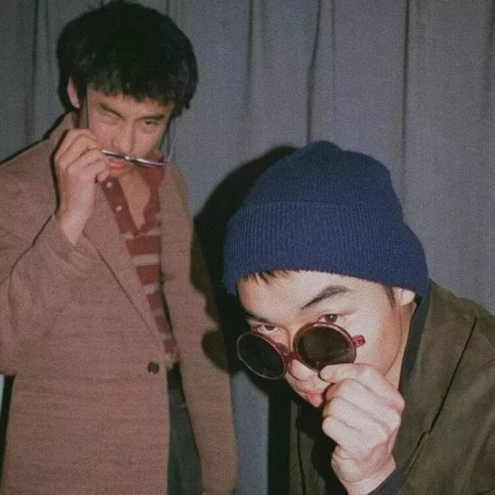 欧美ins风男生女生头像