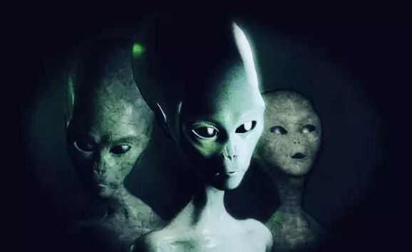 太阳附近多次出现ufo,是外星飞船在"加油"吗?