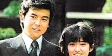 山口百惠和俩儿子近照公开,美貌不再,儿子不知父母在中国很出名