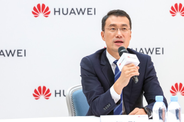 深网丨专访华为何刚：华为Mate30 5G系列将成“核弹级爆款”