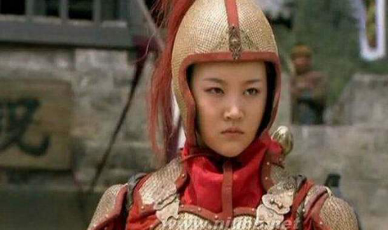 水浒传:火爆泼辣的扈三娘,嫁给王英后为何服服帖帖?真