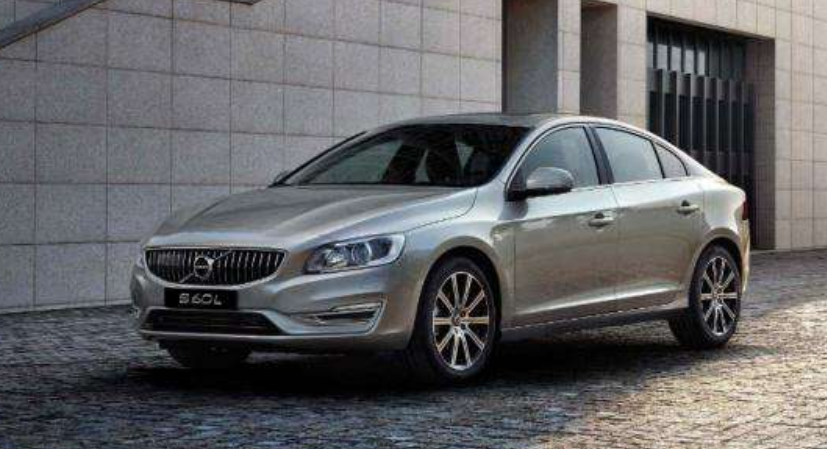 2020款沃尔沃s60l,跌入20万大关,还看啥bba