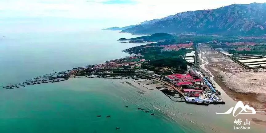 山海渔村海鲜之乡港东村