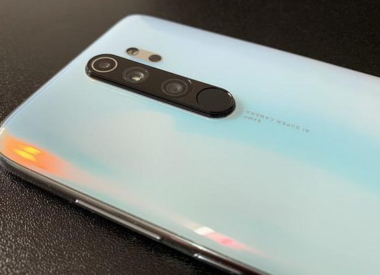 红米note8pro翡翠绿壁纸,红米note8pro冰翡翠壁纸 千元机中的机皇红米note8pro突出重围成为一款真香机