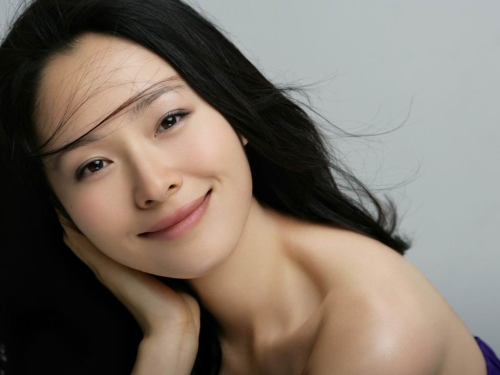 高源批评江一燕,所谓的低调支教是化妆摆拍,作为甲方领建筑师奖
