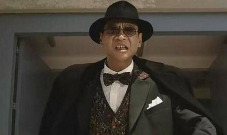 他是《力王》中的典狱长,被誉为四大恶人之首,晚年凄惨让人感慨