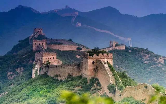 长江长城,黄山黄河,在我心中重千斤?"千斤"的分量是否